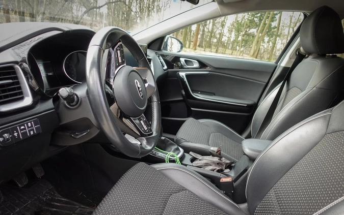 Kia Ceed cena 64010 przebieg: 80000, rok produkcji 2019 z Kraków małe 29